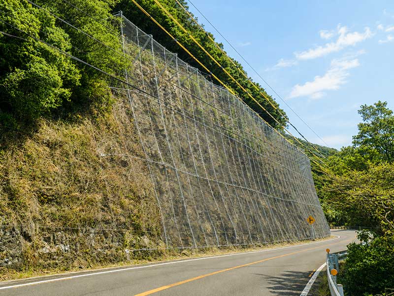 株式会社グリーンシステム | 法面保護工事