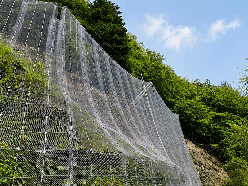 株式会社グリーンシステム | 法面保護工事